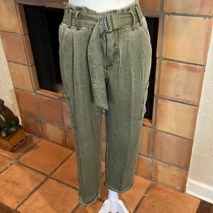 Free People olive green Summer’s Over cropped cargo pants, 2!